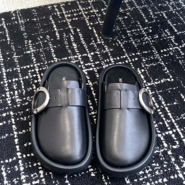 repliche,replica,perfette,siti di,affidabili,migliori siti,dove comprare,1:1,scarpe da ginnastica Pantofole Birkenstock nuove retrò di Alexander McQueen con alluce