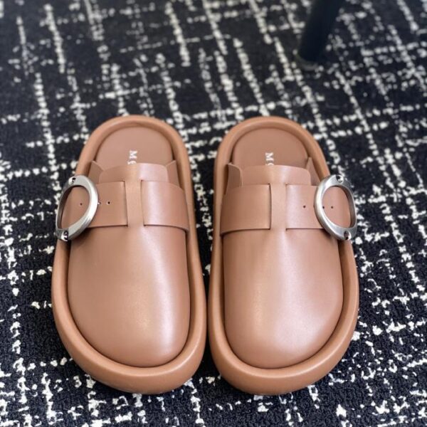 repliche,replica,perfette,siti di,affidabili,migliori siti,dove comprare,1:1,scarpe da ginnastica Pantofole Birkenstock nuove retrò di Alexander McQueen con alluce