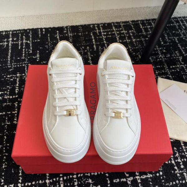 repliche,replica,perfette,siti di,affidabili,migliori siti,dove comprare,1:1,scarpe da ginnastica Scarpe casual con plateau Ferragamo