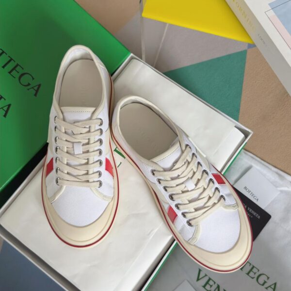 repliche,replica,perfette,siti di,affidabili,migliori siti,dove comprare,1:1,scarpe da ginnastica Bottega Veneta ultime scarpe da basket della serie Eliot scarpe di tela
