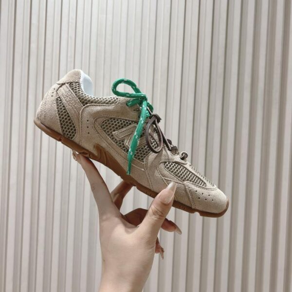 repliche,replica,perfette,siti di,affidabili,migliori siti,dove comprare,1:1,scarpe da ginnastica Coppia di sneakers Miu Miu x New Balance serie congiunta