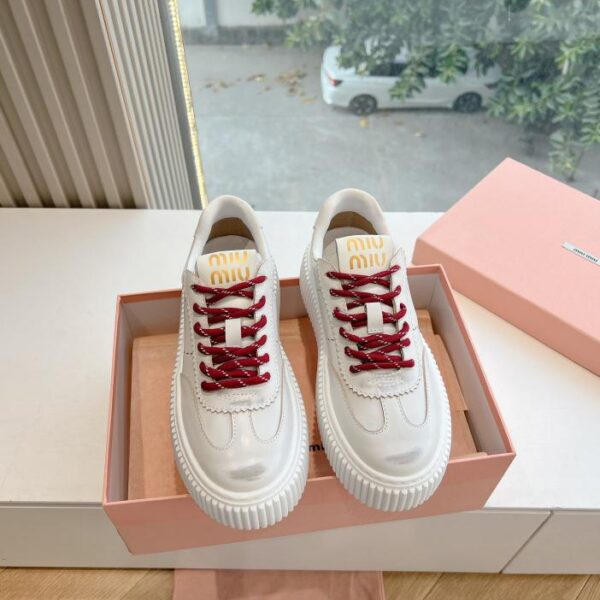 repliche,replica,perfette,siti di,affidabili,migliori siti,dove comprare,1:1,scarpe da ginnastica G147 Miu Miu scarpe classiche basse biscotto con suola spessa