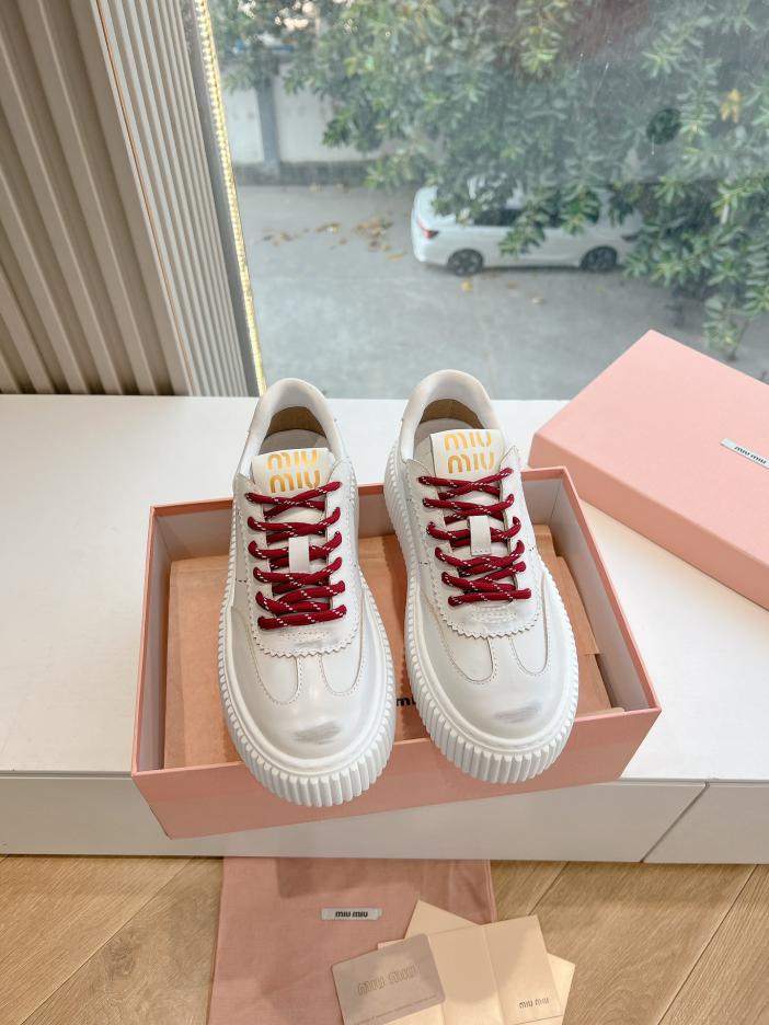repliche,replica,perfette,siti di,affidabili,migliori siti,dove comprare,1:1,scarpe da ginnastica G147 Miu Miu scarpe classiche basse biscotto con suola spessa repliche,replica,perfette,siti di,affidabili,migliori siti,dove comprare,1:1,scarpe da ginnastica G147 Miu Miu scarpe classiche basse biscotto con suola spessa