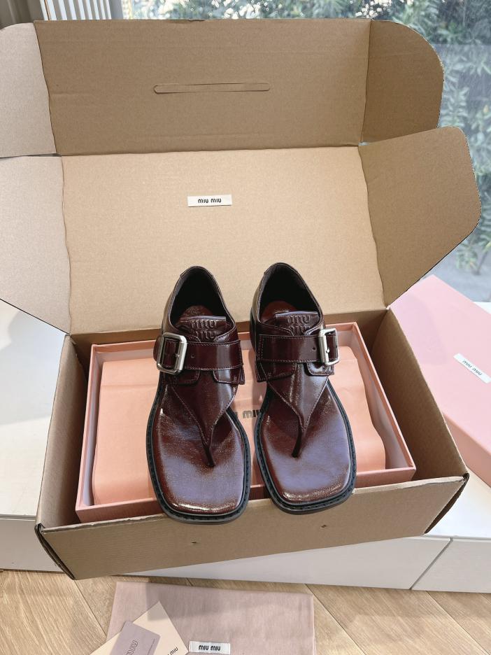 repliche,replica,perfette,siti di,affidabili,migliori siti,dove comprare,1:1,scarpe da ginnastica Sandali Miu Miu con tacco grosso G042 versione top repliche,replica,perfette,siti di,affidabili,migliori siti,dove comprare,1:1,scarpe da ginnastica Sandali Miu Miu con tacco grosso G042 versione top