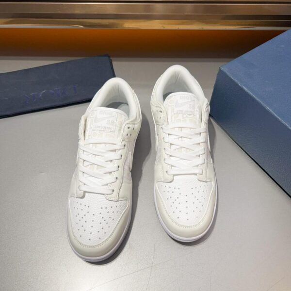 repliche,replica,perfette,siti di,affidabili,migliori siti,dove comprare,1:1,scarpe da ginnastica Dior nuove sneakers casual basse da uomo