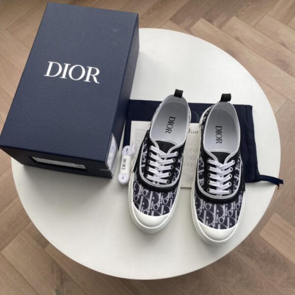 Scarpe casual Dior B23