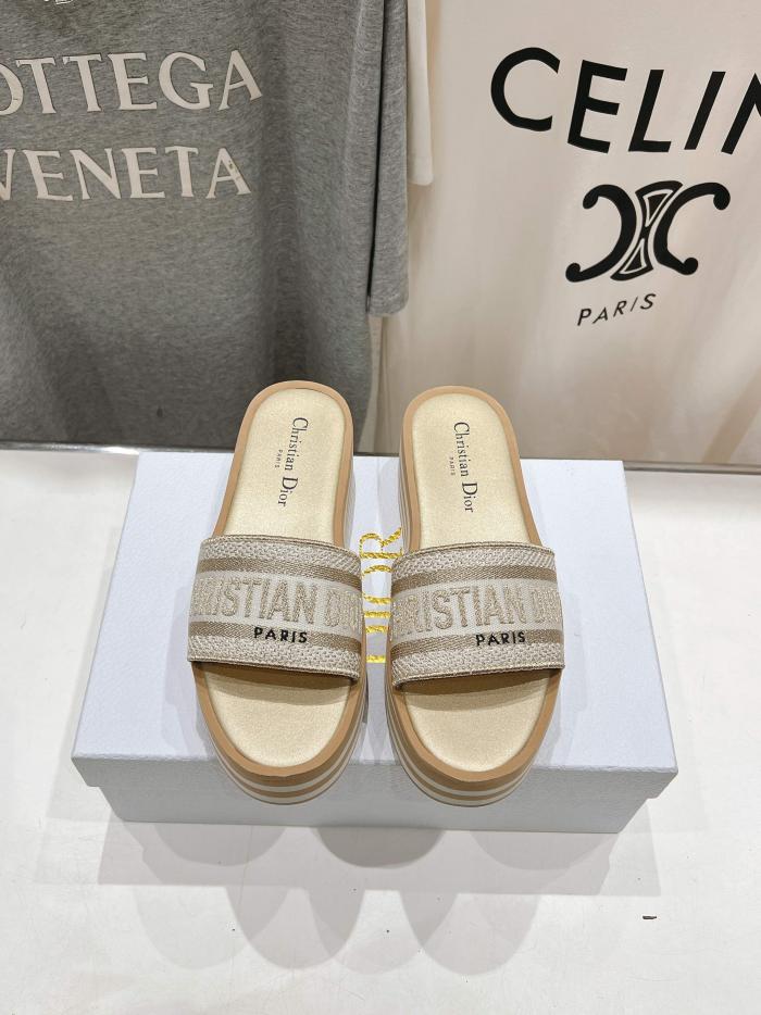 repliche,replica,perfette,siti di,affidabili,migliori siti,dove comprare,1:1,scarpe da ginnastica Dior nuove pantofole primaverili ed estive con la suola spessa repliche,replica,perfette,siti di,affidabili,migliori siti,dove comprare,1:1,scarpe da ginnastica Dior nuove pantofole primaverili ed estive con la suola spessa