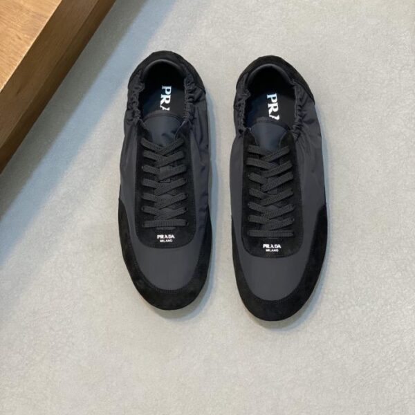 Scarpe casual PRADA