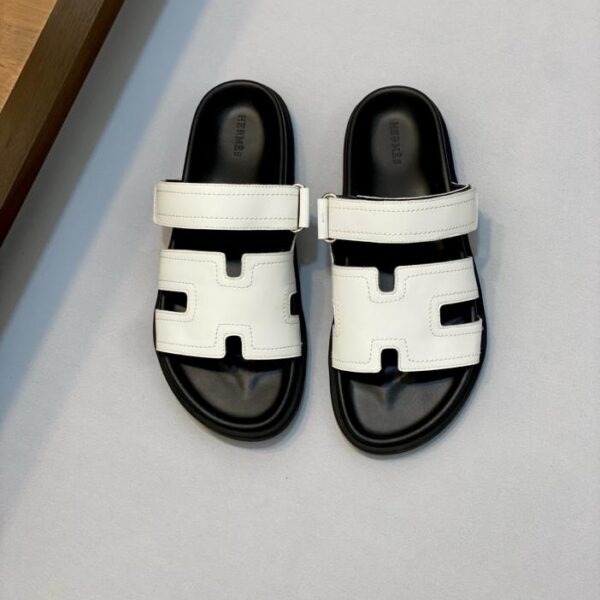 Pantofole nuove di Hermès