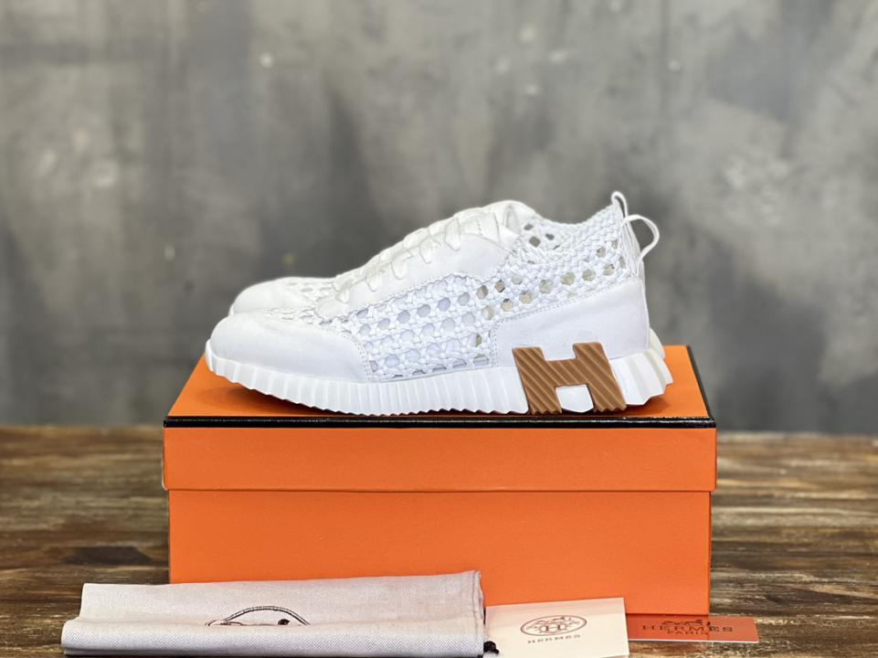 repliche,replica,perfette,siti di,affidabili,migliori siti,dove comprare,1:1,scarpe da ginnastica Coppia di sneakers casual Hermes repliche,replica,perfette,siti di,affidabili,migliori siti,dove comprare,1:1,scarpe da ginnastica Coppia di sneakers casual Hermes