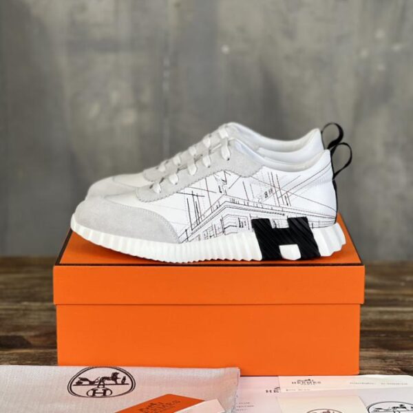 Coppia di sneakers casual Hermes