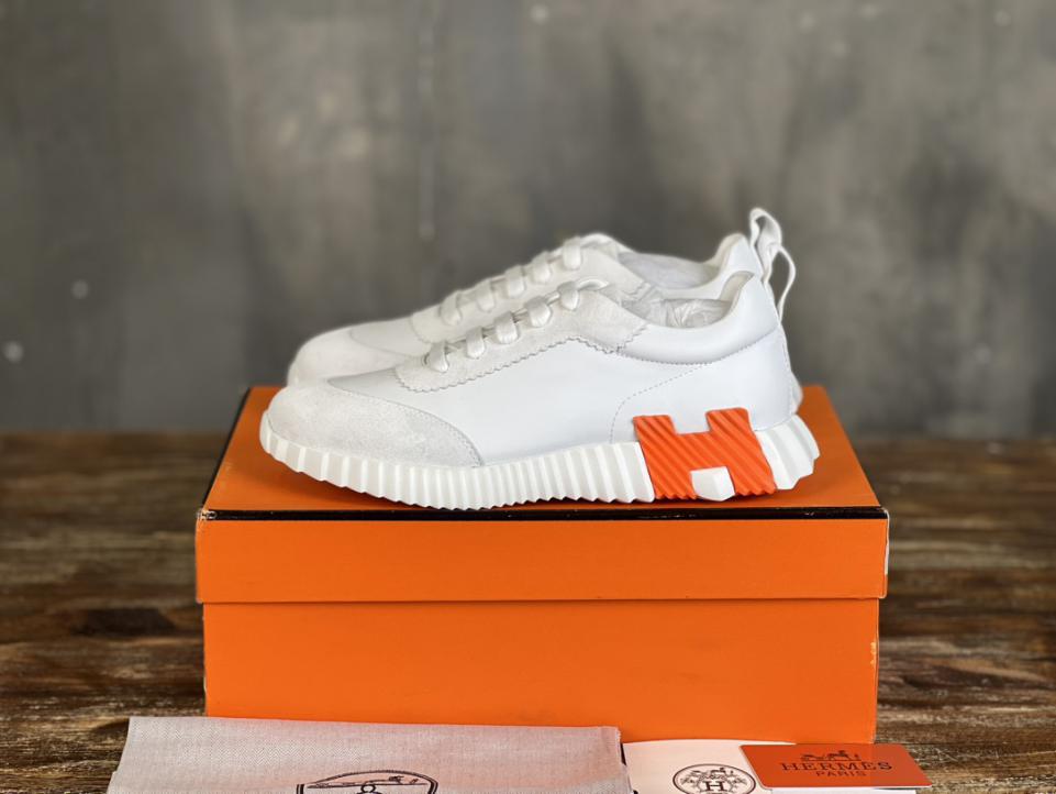 repliche,replica,perfette,siti di,affidabili,migliori siti,dove comprare,1:1,scarpe da ginnastica Coppia di sneakers casual Hermes repliche,replica,perfette,siti di,affidabili,migliori siti,dove comprare,1:1,scarpe da ginnastica Coppia di sneakers casual Hermes