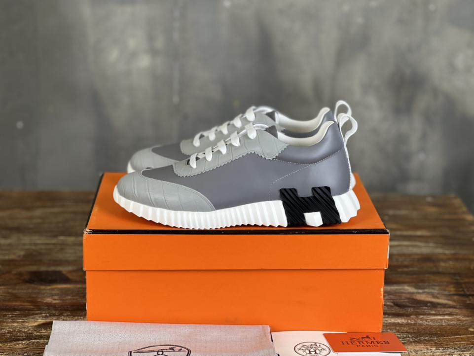 repliche,replica,perfette,siti di,affidabili,migliori siti,dove comprare,1:1,scarpe da ginnastica Coppia di sneakers casual Hermes repliche,replica,perfette,siti di,affidabili,migliori siti,dove comprare,1:1,scarpe da ginnastica Coppia di sneakers casual Hermes