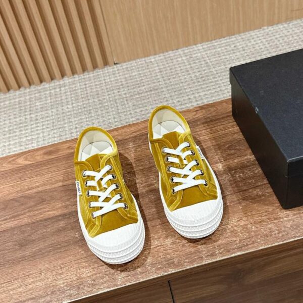 repliche,replica,perfette,siti di,affidabili,migliori siti,dove comprare,1:1,scarpe da ginnastica Scarpe bianche casual di Chanel