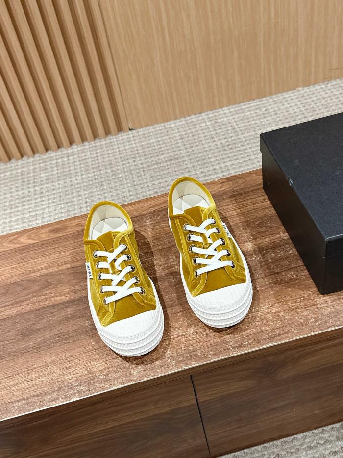 repliche,replica,perfette,siti di,affidabili,migliori siti,dove comprare,1:1,scarpe da ginnastica Scarpe bianche casual di Chanel repliche,replica,perfette,siti di,affidabili,migliori siti,dove comprare,1:1,scarpe da ginnastica Scarpe bianche casual di Chanel