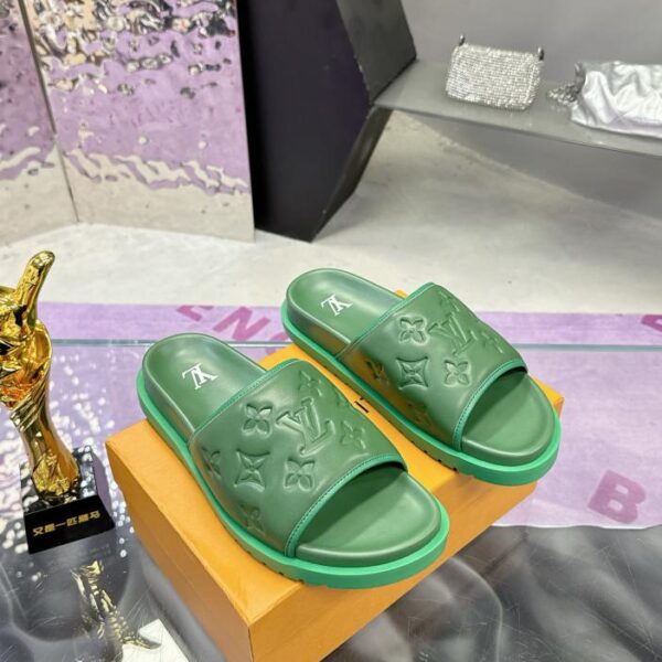 Nuove ciabatte da uomo Louis Vuitton