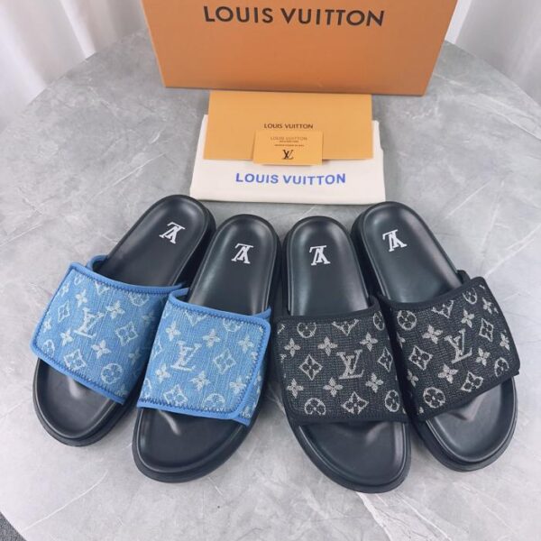 Pantofole in paglia versione top di Louis Vuitton
