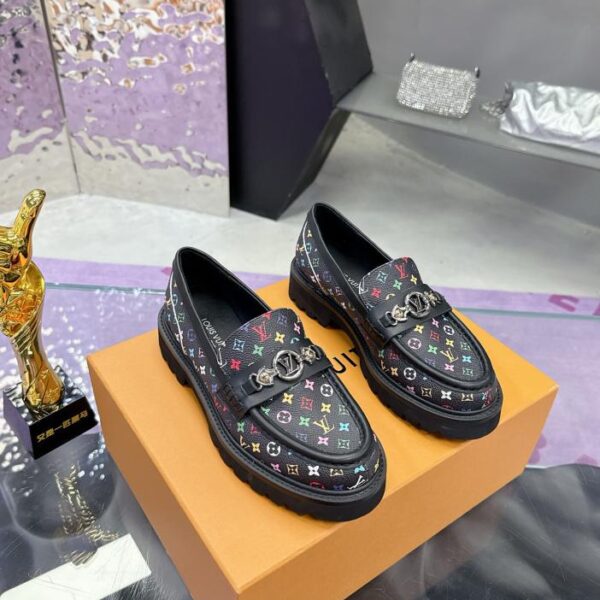 repliche,replica,perfette,siti di,affidabili,migliori siti,dove comprare,1:1,scarpe da ginnastica Mocassini congiunti Louis Vuitton x TM IV TRAINER