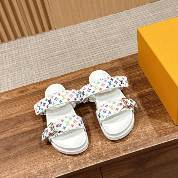 repliche,replica,perfette,siti di,affidabili,migliori siti,dove comprare,1:1,scarpe da ginnastica Nuovi sandali in rilievo di Louis Vuitton