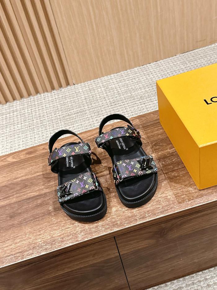 repliche,replica,perfette,siti di,affidabili,migliori siti,dove comprare,1:1,scarpe da ginnastica Nuovi sandali in rilievo di Louis Vuitton repliche,replica,perfette,siti di,affidabili,migliori siti,dove comprare,1:1,scarpe da ginnastica Nuovi sandali in rilievo di Louis Vuitton