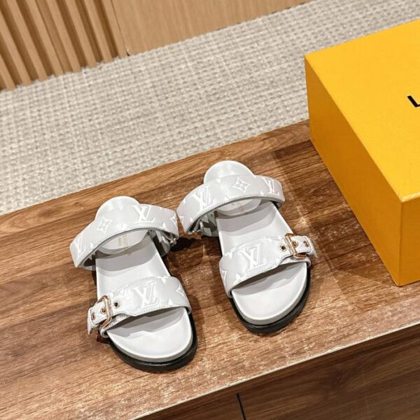 repliche,replica,perfette,siti di,affidabili,migliori siti,dove comprare,1:1,scarpe da ginnastica Nuovi sandali in rilievo di Louis Vuitton