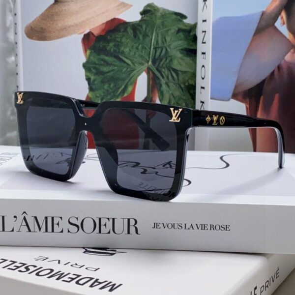 repliche,replica,perfette,siti di,affidabili,migliori siti,dove comprare,1:1,scarpe da ginnastica Occhiali da sole LV🕶️uomini e donne