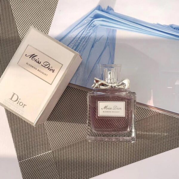 Dior Sweetheart Miss Blooming bouquet Flower Sweetheart Eau de Toilette 100 ml (6D82)