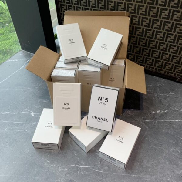 Profumo Chanel N.5 (A6D5)