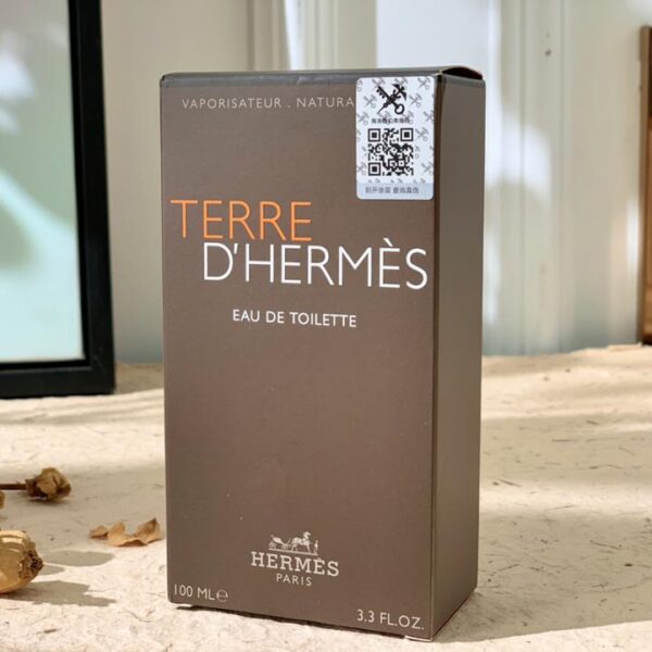 Profumo da uomo Hermes Earth (4D6D)