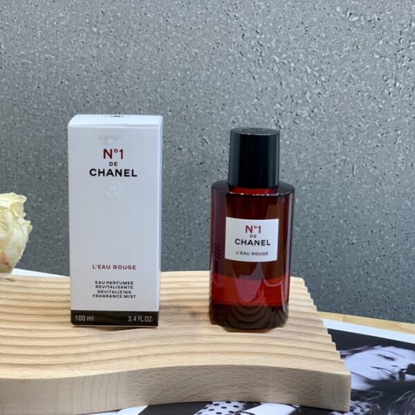 repliche,replica,perfette,siti di,affidabili,migliori siti,dove comprare,1:1,scarpe da ginnastica Chanel New Red Camelia N. 1 Fragranza Acqua Rossa 100 ml (C666)