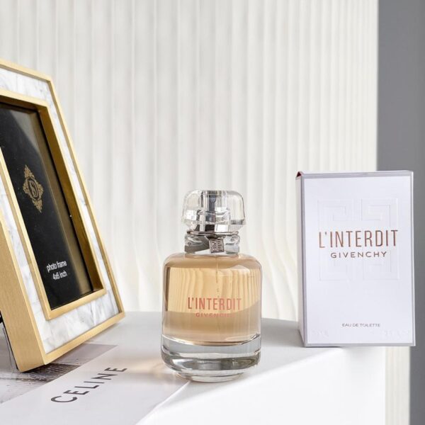 repliche,replica,perfette,siti di,affidabili,migliori siti,dove comprare,1:1,scarpe da ginnastica Givenchy Involontariamente Taboo Eau de Parfum (122C)