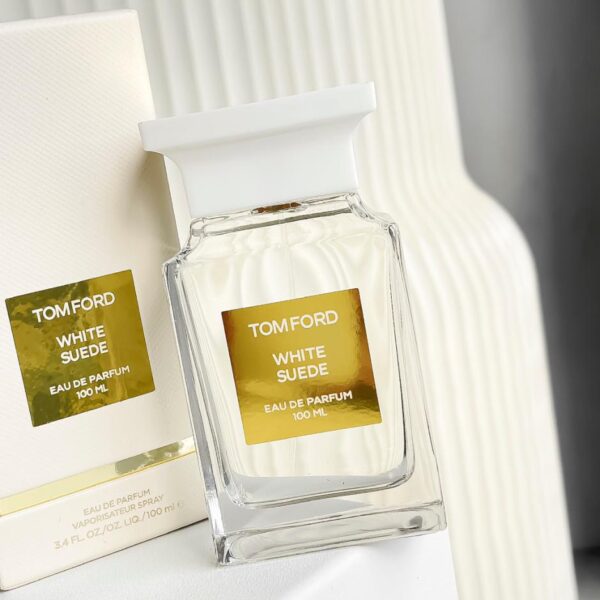 repliche,replica,perfette,siti di,affidabili,migliori siti,dove comprare,1:1,scarpe da ginnastica TOM FORD Profumo al muschio in bottiglia bianca in edizione limitata da 100 ml (54A6)