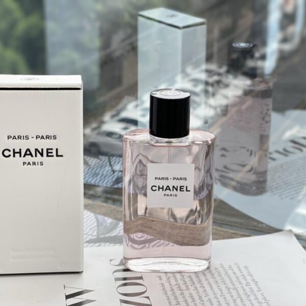 repliche,replica,perfette,siti di,affidabili,migliori siti,dove comprare,1:1,scarpe da ginnastica Chanel Eau de Paris-Parigi 125ml (E1C0)