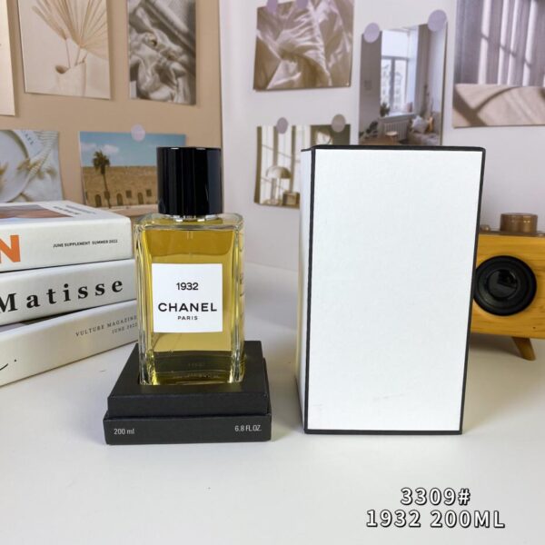 repliche,replica,perfette,siti di,affidabili,migliori siti,dove comprare,1:1,scarpe da ginnastica Chanel Les Exclusifs de Chanel 1932 200ml (DF1E)