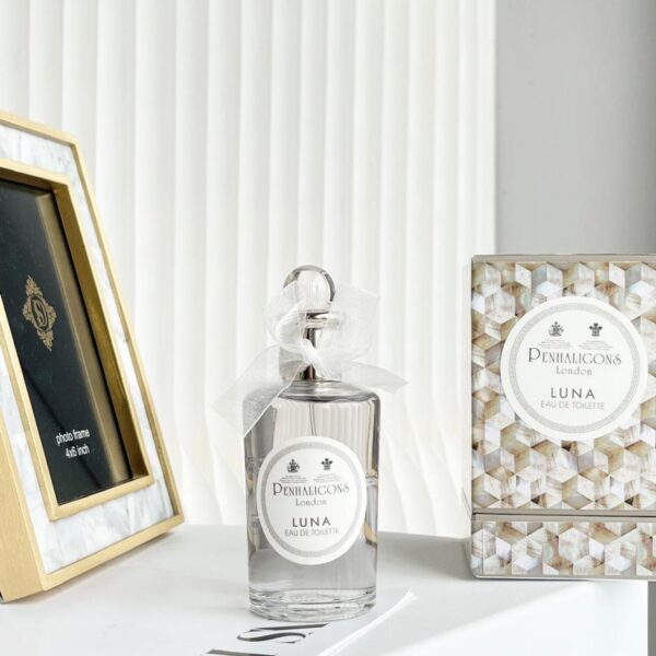 repliche,replica,perfette,siti di,affidabili,migliori siti,dove comprare,1:1,scarpe da ginnastica Dea della Luna di Penhaligon 100ml (8CA5)