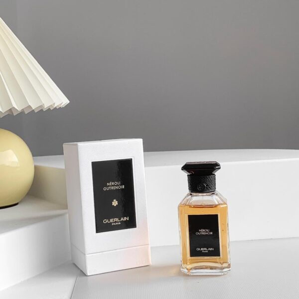 repliche,replica,perfette,siti di,affidabili,migliori siti,dove comprare,1:1,scarpe da ginnastica Notte Fiori d’Arancio Guerlain Neroli Outrenoir (5D1C)