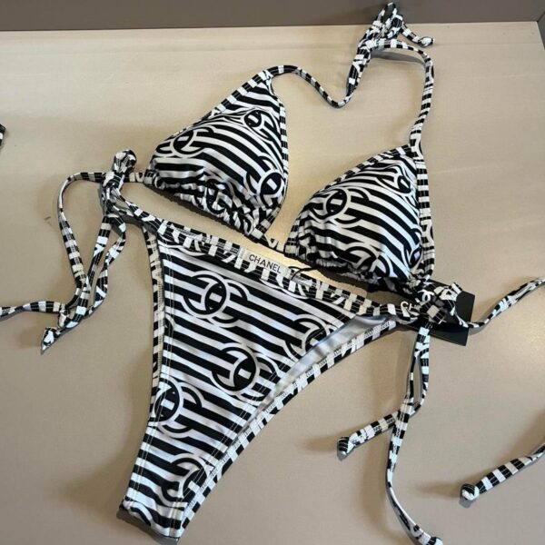 Bikini classico Chanel️