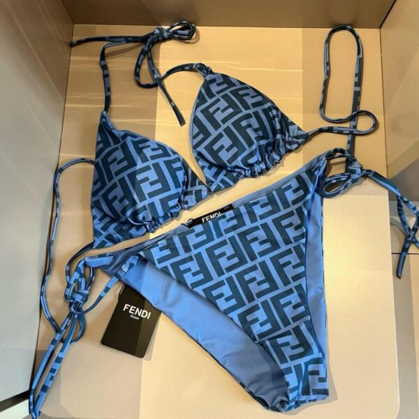 repliche,replica,perfette,siti di,affidabili,migliori siti,dove comprare,1:1,scarpe da ginnastica Fendi nuovo bikini stampato️