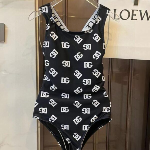 repliche,replica,perfette,siti di,affidabili,migliori siti,dove comprare,1:1,scarpe da ginnastica Nuovo costume intero D&G