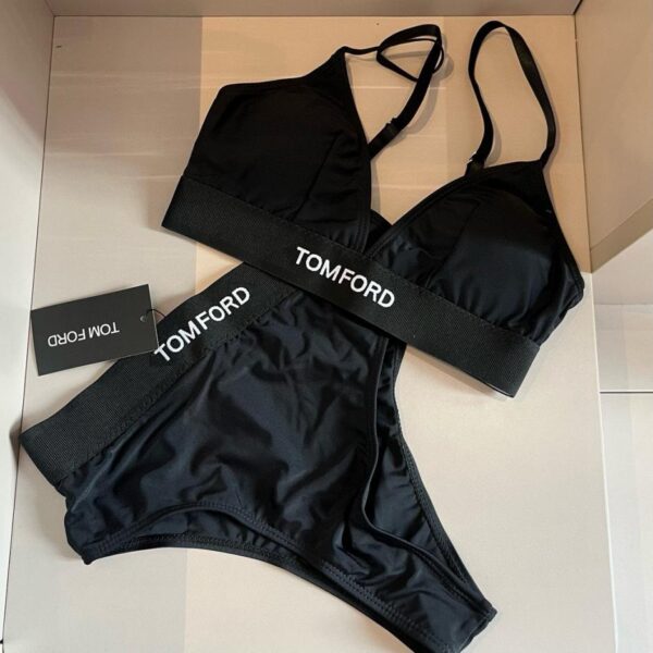 repliche,replica,perfette,siti di,affidabili,migliori siti,dove comprare,1:1,scarpe da ginnastica TOM FORD nuovo bikini di fascia media, canotta + costume da bagno separato con leggings a triangolo