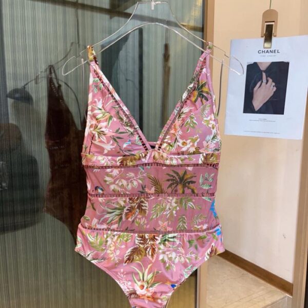 repliche,replica,perfette,siti di,affidabili,migliori siti,dove comprare,1:1,scarpe da ginnastica Costume intero Gucci️