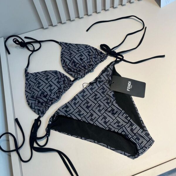 repliche,replica,perfette,siti di,affidabili,migliori siti,dove comprare,1:1,scarpe da ginnastica Nuovo bikini stampato FD Fendi️