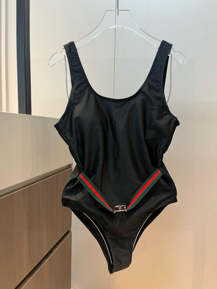 repliche,replica,perfette,siti di,affidabili,migliori siti,dove comprare,1:1,scarpe da ginnastica Gucci nuovo costume intero bikini repliche,replica,perfette,siti di,affidabili,migliori siti,dove comprare,1:1,scarpe da ginnastica Gucci nuovo costume intero bikini