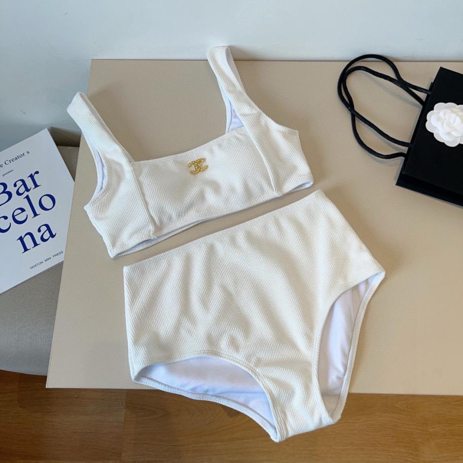 repliche,replica,perfette,siti di,affidabili,migliori siti,dove comprare,1:1,scarpe da ginnastica Set bikini tankini di Chanel repliche,replica,perfette,siti di,affidabili,migliori siti,dove comprare,1:1,scarpe da ginnastica Set bikini tankini di Chanel