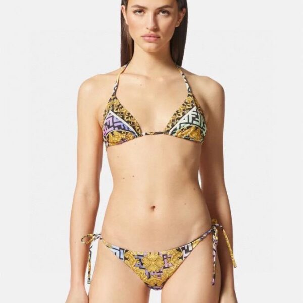 repliche,replica,perfette,siti di,affidabili,migliori siti,dove comprare,1:1,scarpe da ginnastica Costume intero Versace diviso👙