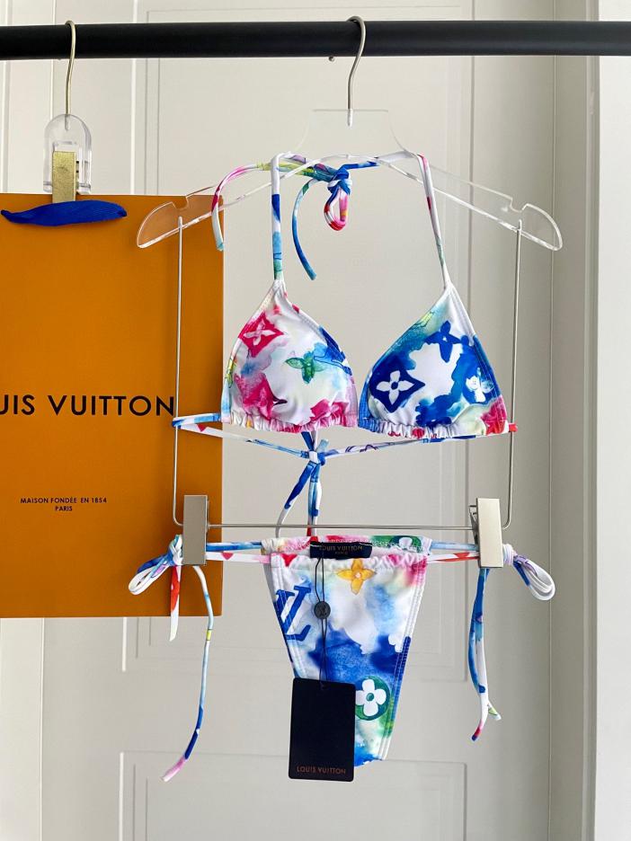 repliche,replica,perfette,siti di,affidabili,migliori siti,dove comprare,1:1,scarpe da ginnastica Il nuovo bikini di Louis Vuitton repliche,replica,perfette,siti di,affidabili,migliori siti,dove comprare,1:1,scarpe da ginnastica Il nuovo bikini di Louis Vuitton