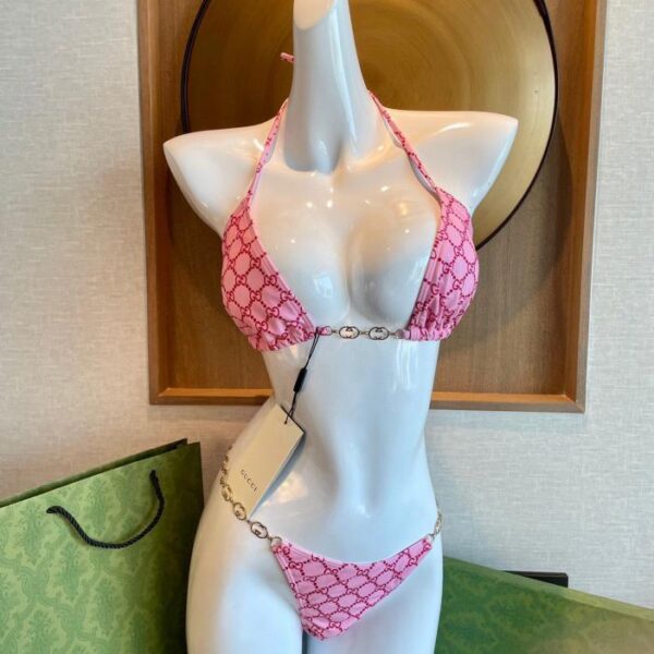 repliche,replica,perfette,siti di,affidabili,migliori siti,dove comprare,1:1,scarpe da ginnastica Nuovo costume da bagno bikini Gucci ~ Set di due pezzi di reggiseno con catena a canotta stampata con lettera doppia G e slip