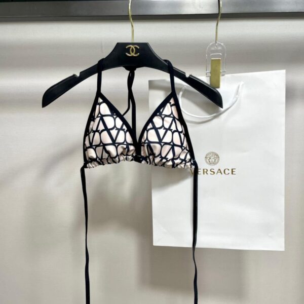 repliche,replica,perfette,siti di,affidabili,migliori siti,dove comprare,1:1,scarpe da ginnastica Valentino nuove tendenze moda bikini