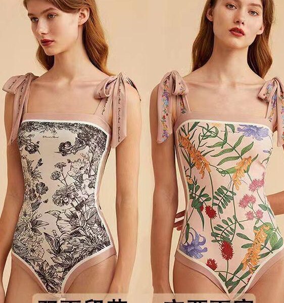 repliche,replica,perfette,siti di,affidabili,migliori siti,dove comprare,1:1,scarpe da ginnastica Il nuovo costume intero di Gucci stampa double face, reversibile