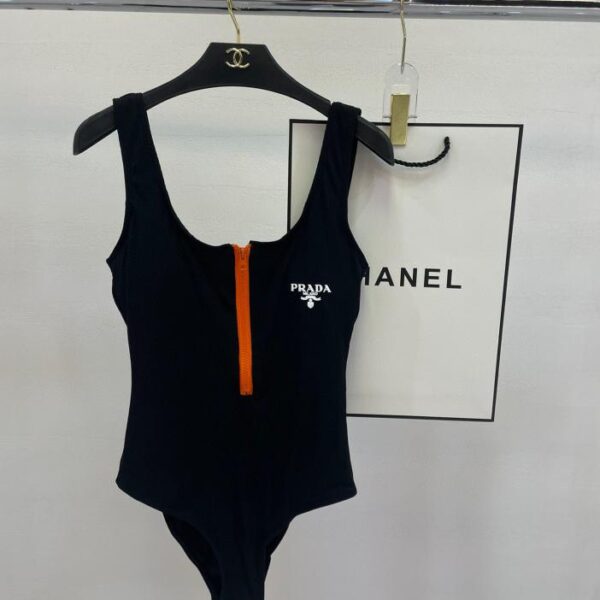 repliche,replica,perfette,siti di,affidabili,migliori siti,dove comprare,1:1,scarpe da ginnastica Prada nuovo costume intero in maglia